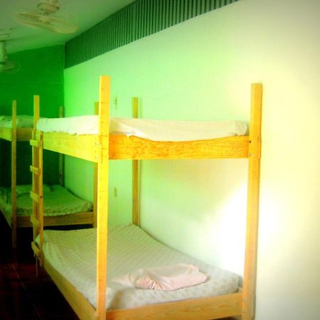 Hostel Tadeo סן חואן דל סור חדר תמונה