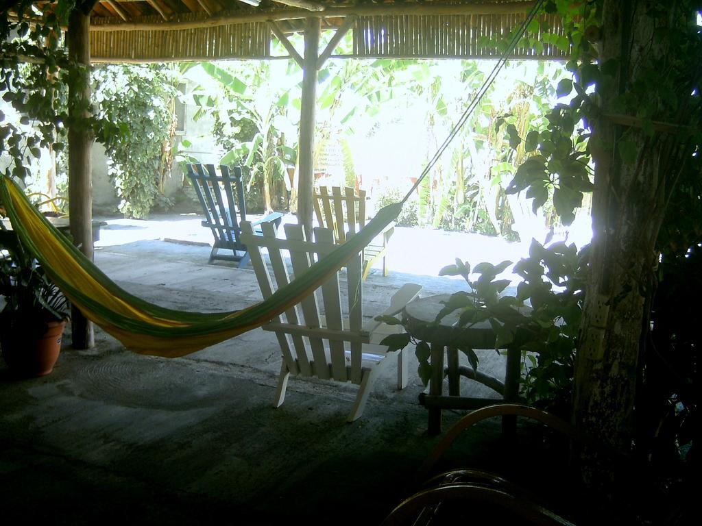 Hostel Tadeo סן חואן דל סור מראה חיצוני תמונה